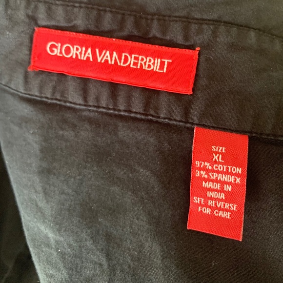Gloria Vanderbilt Black Button Down Top - Picture 6 of 6